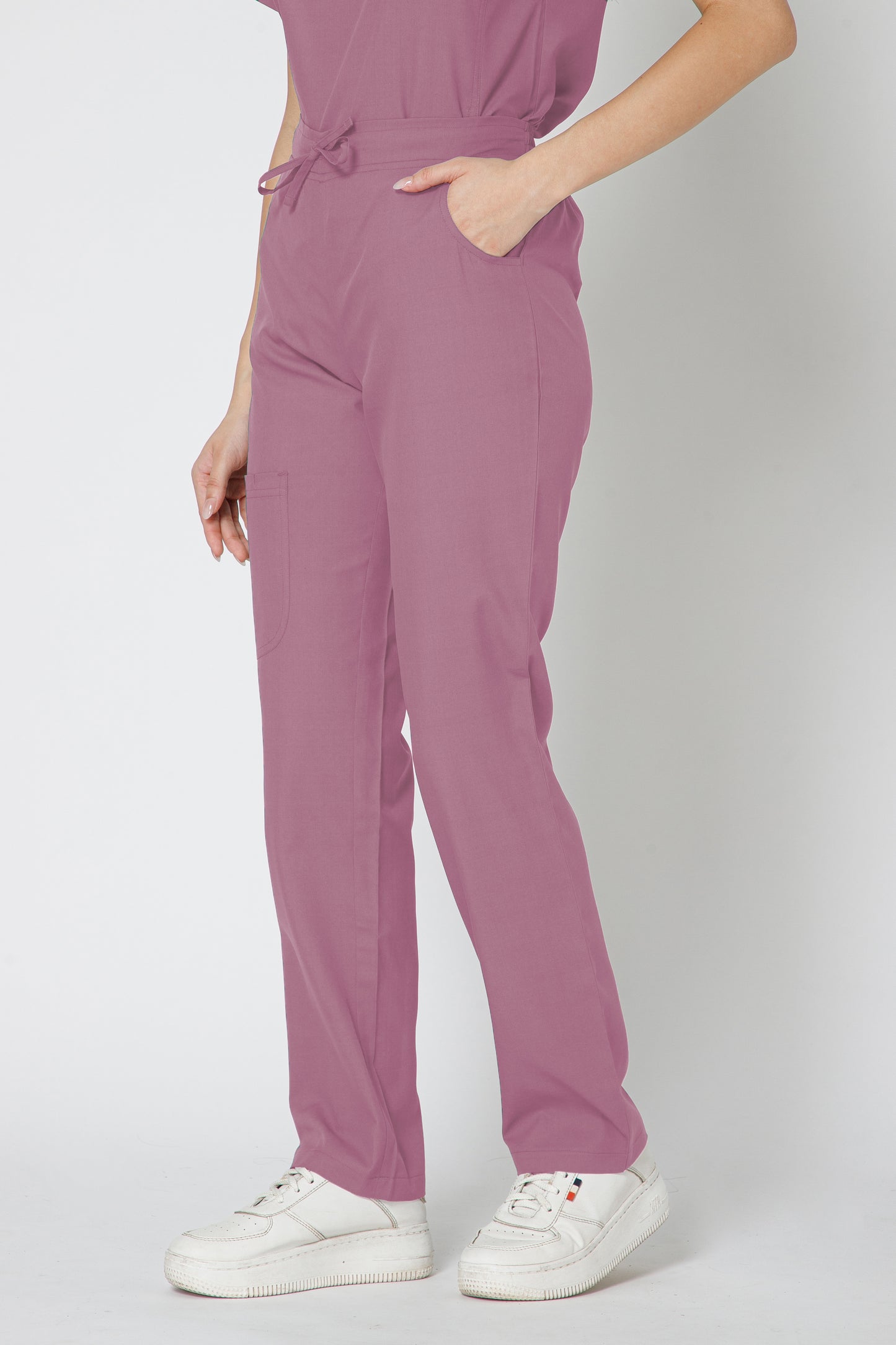 Classic Women’s V-Neck Scrub Suit (Mauve)