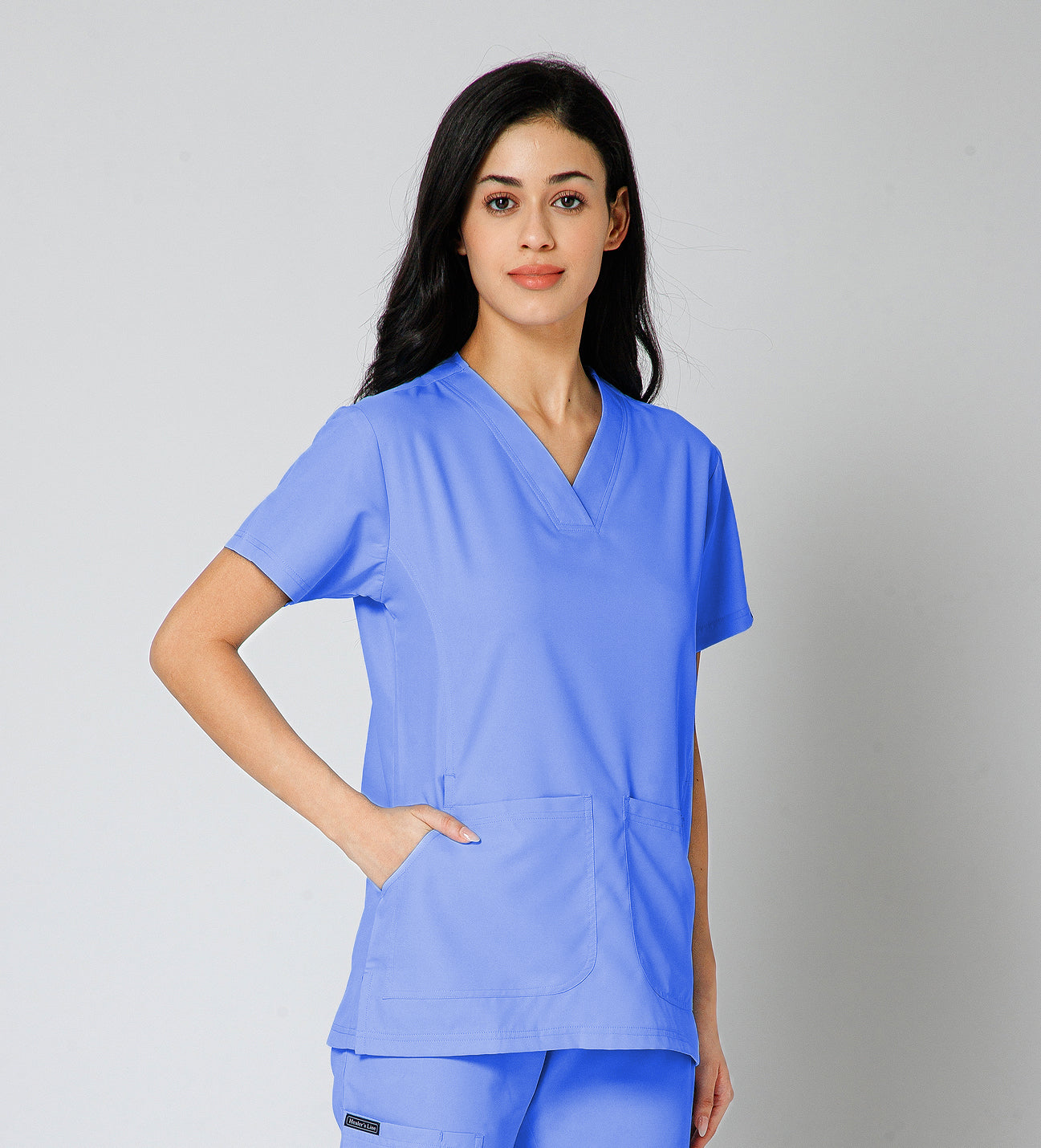 Healer's Line Classic Women’s V-Neck Scrub Top (Lavender)